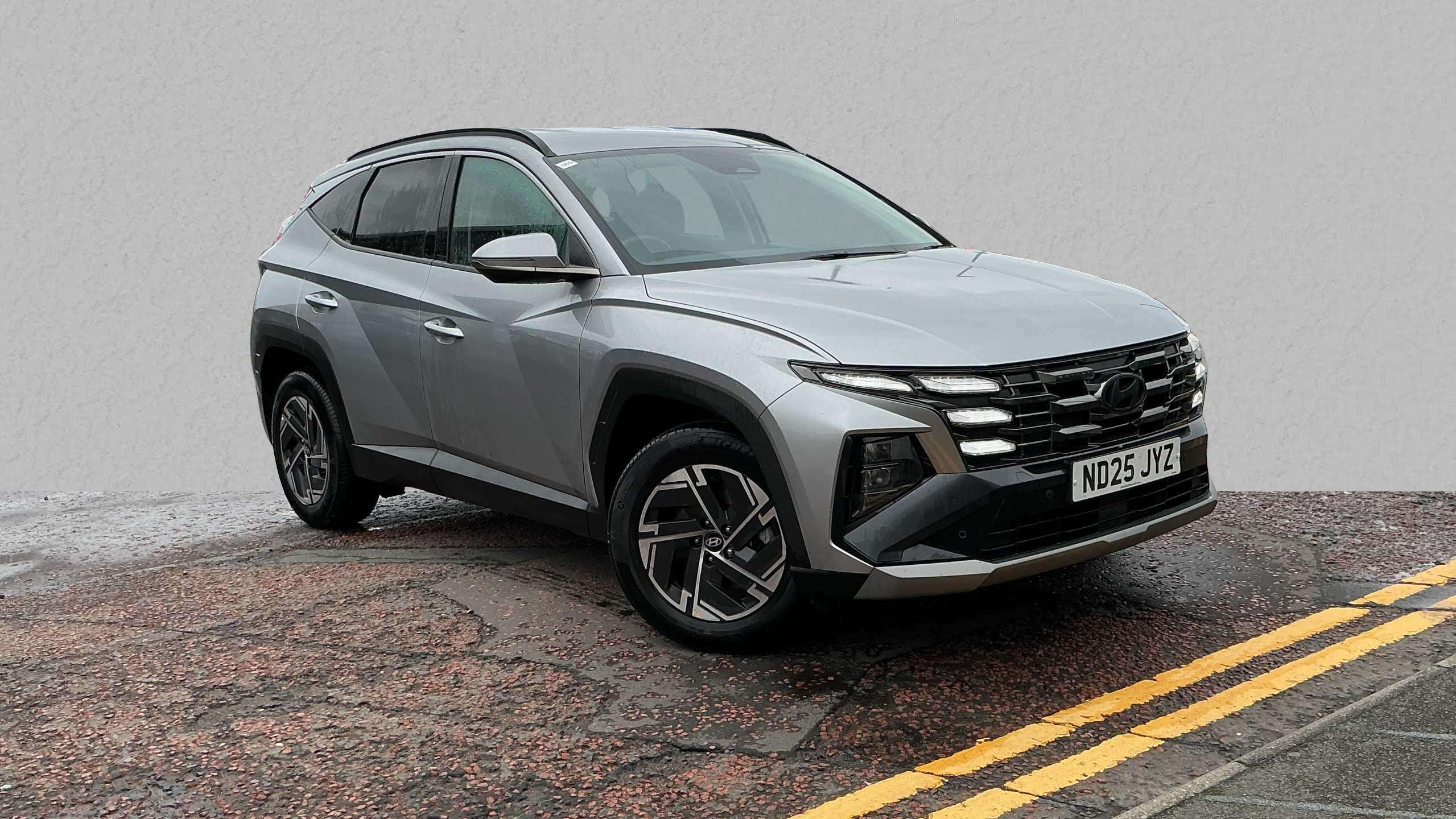 Main listing image - Hyundai Tucson