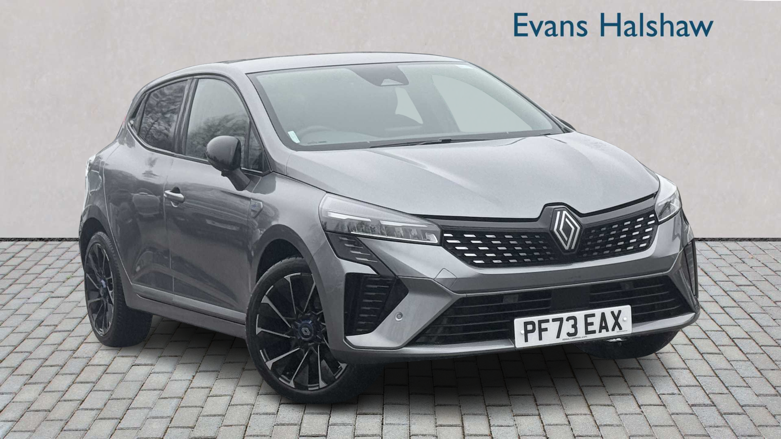 Main listing image - Renault Clio