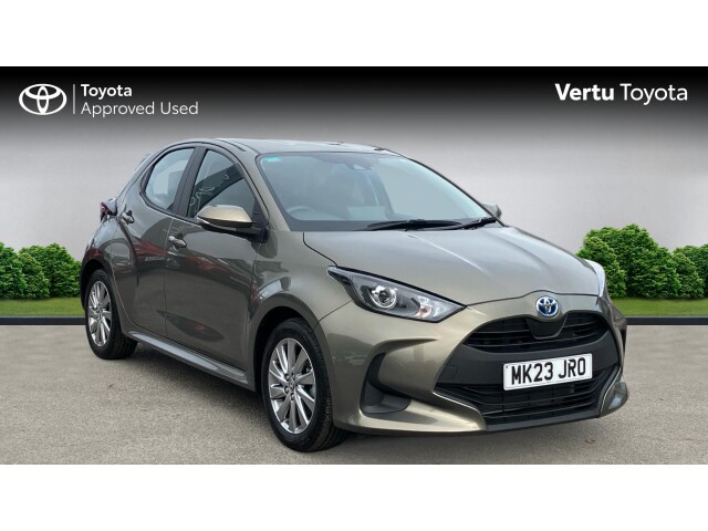 Main listing image - Toyota Yaris