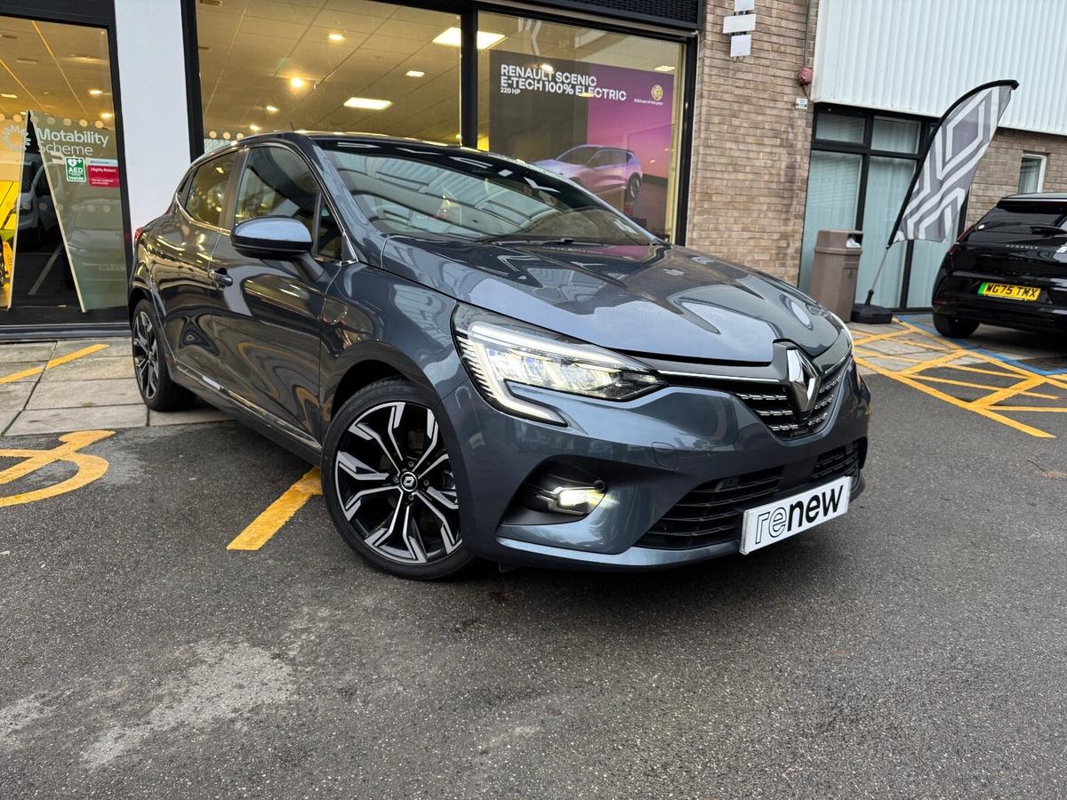 Main listing image - Renault Clio