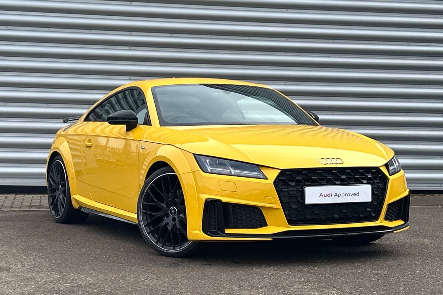 Main listing image - Audi TT