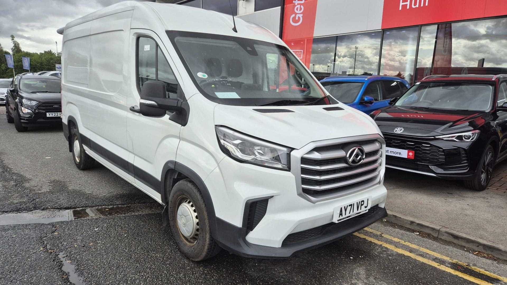 Main listing image - Maxus Deliver 9
