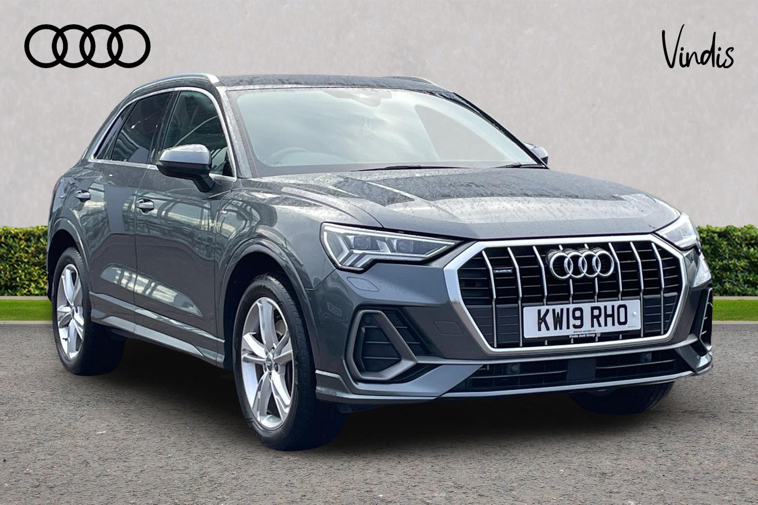 Main listing image - Audi Q3