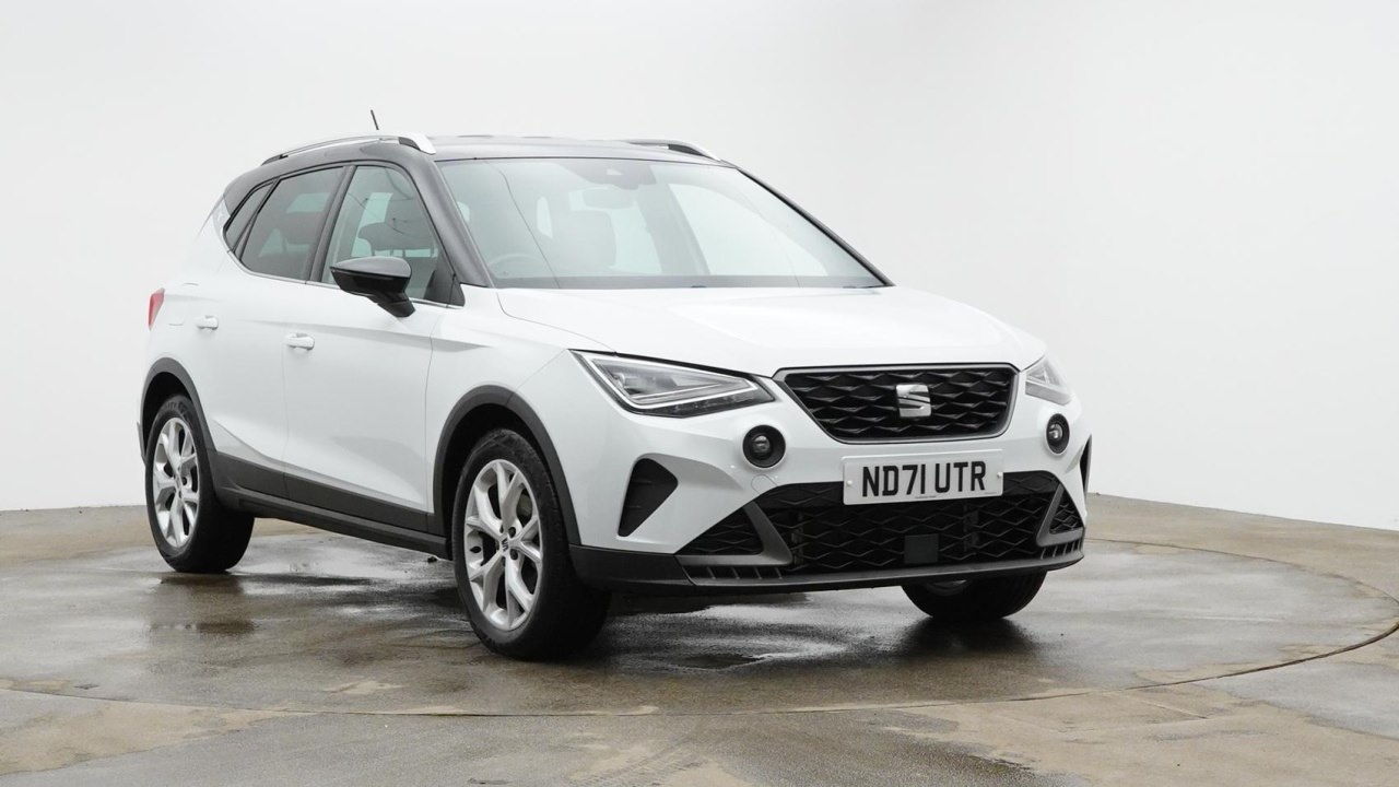 Main listing image - SEAT Arona