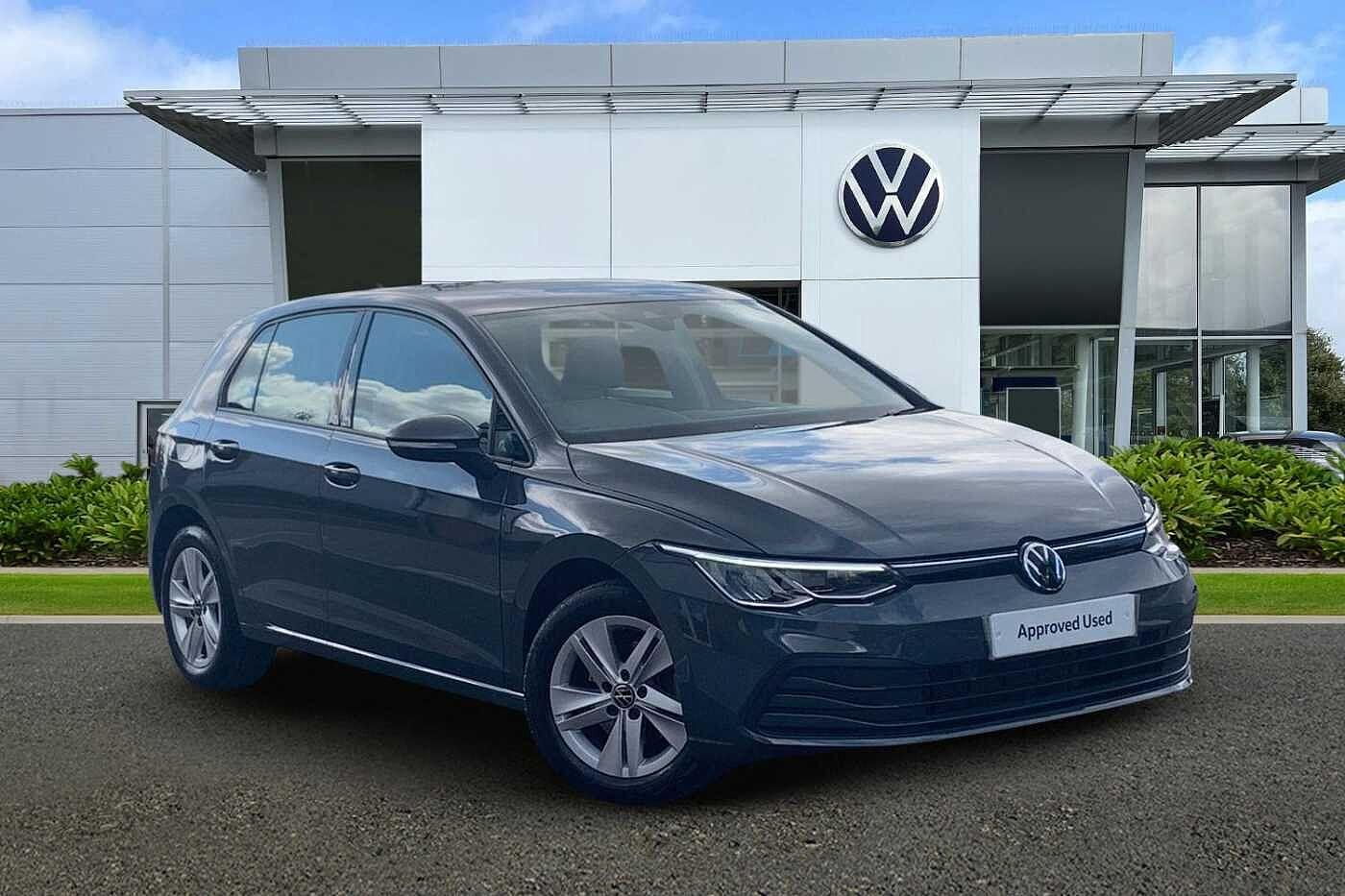 Main listing image - Volkswagen Golf