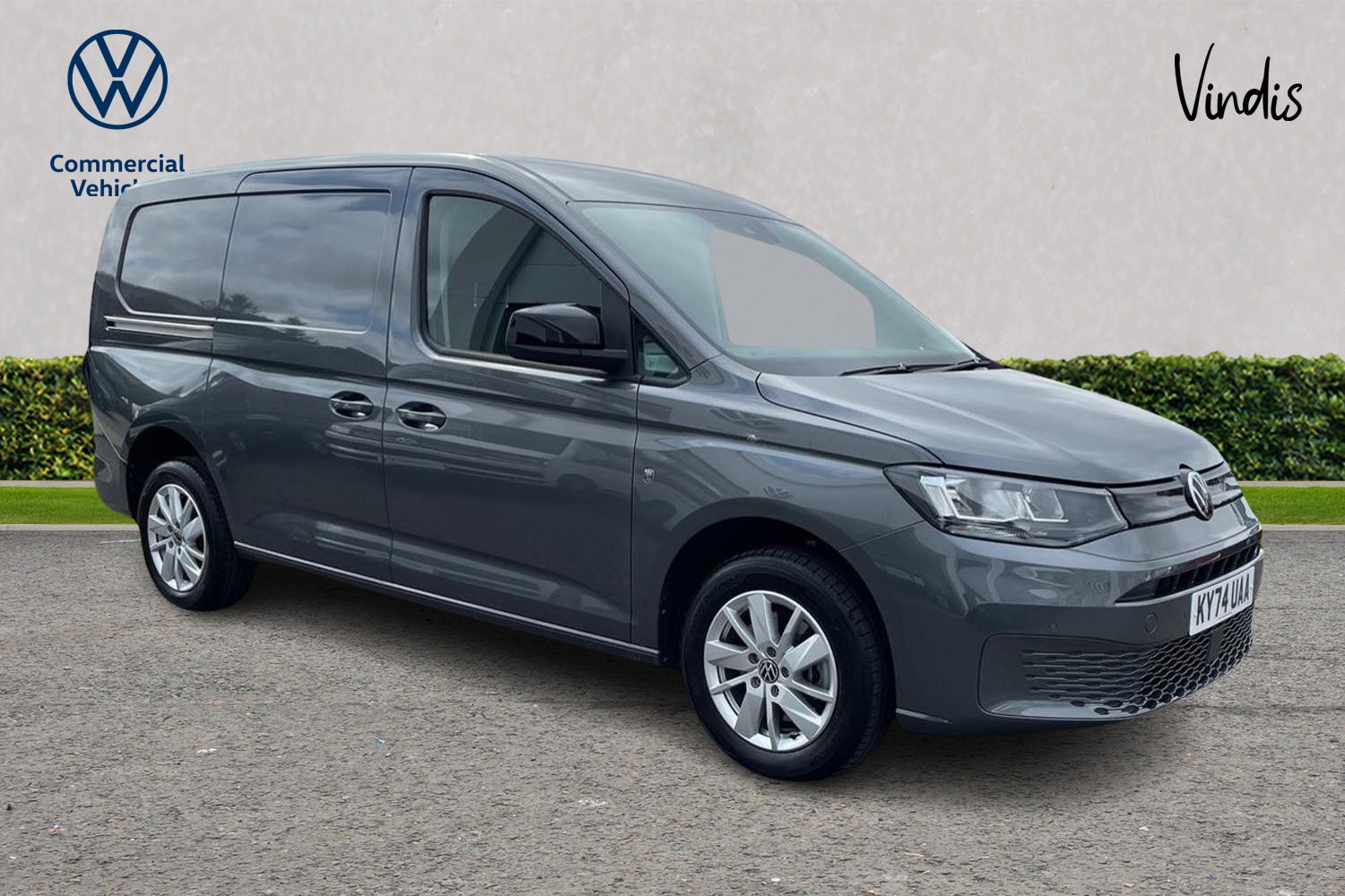 Main listing image - Volkswagen Caddy Maxi