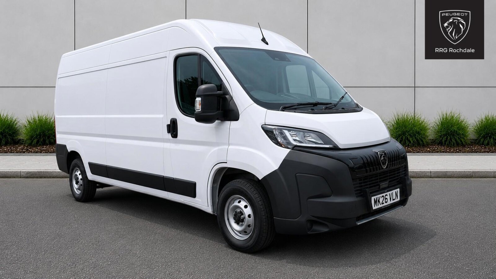 Main listing image - Peugeot Boxer