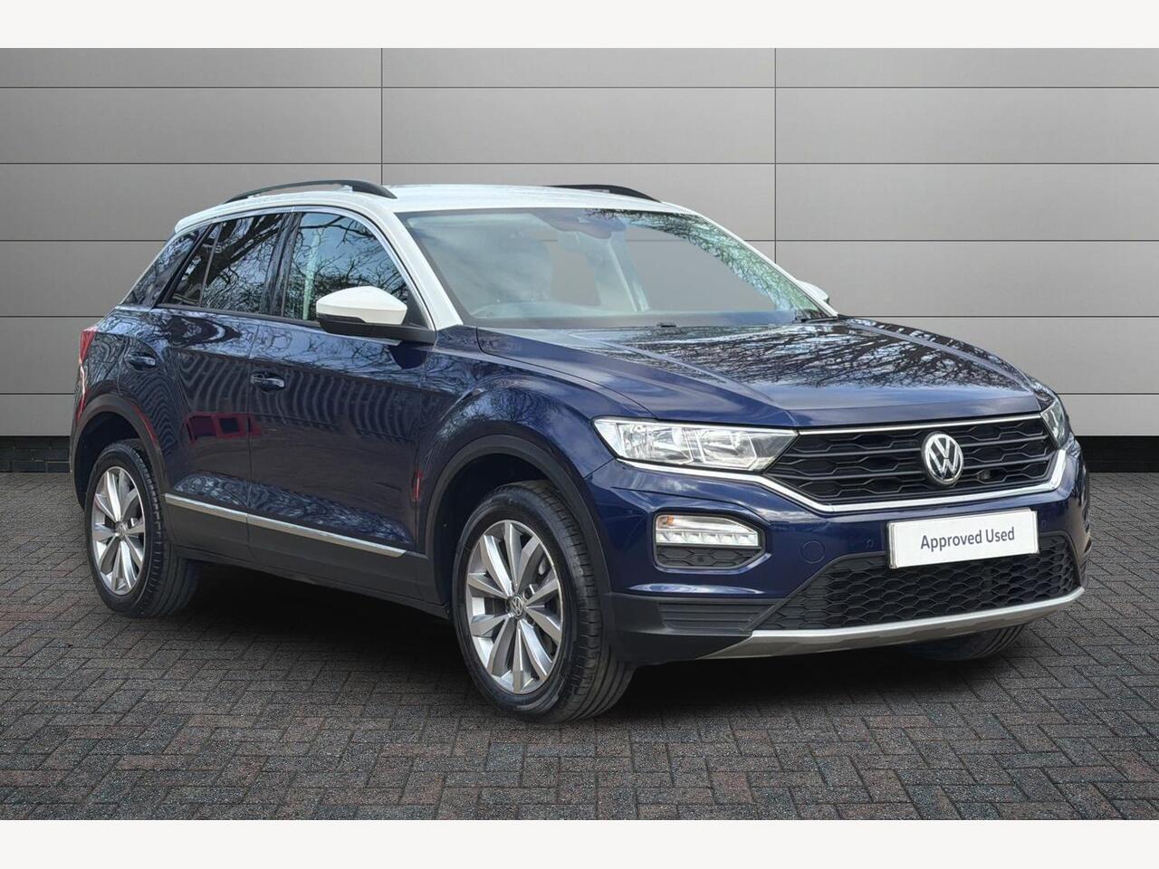 Main listing image - Volkswagen T-Roc
