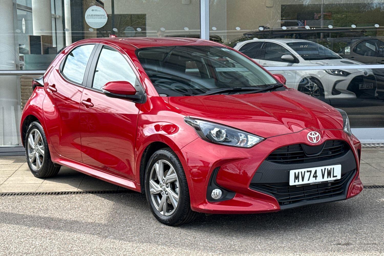 Main listing image - Toyota Yaris