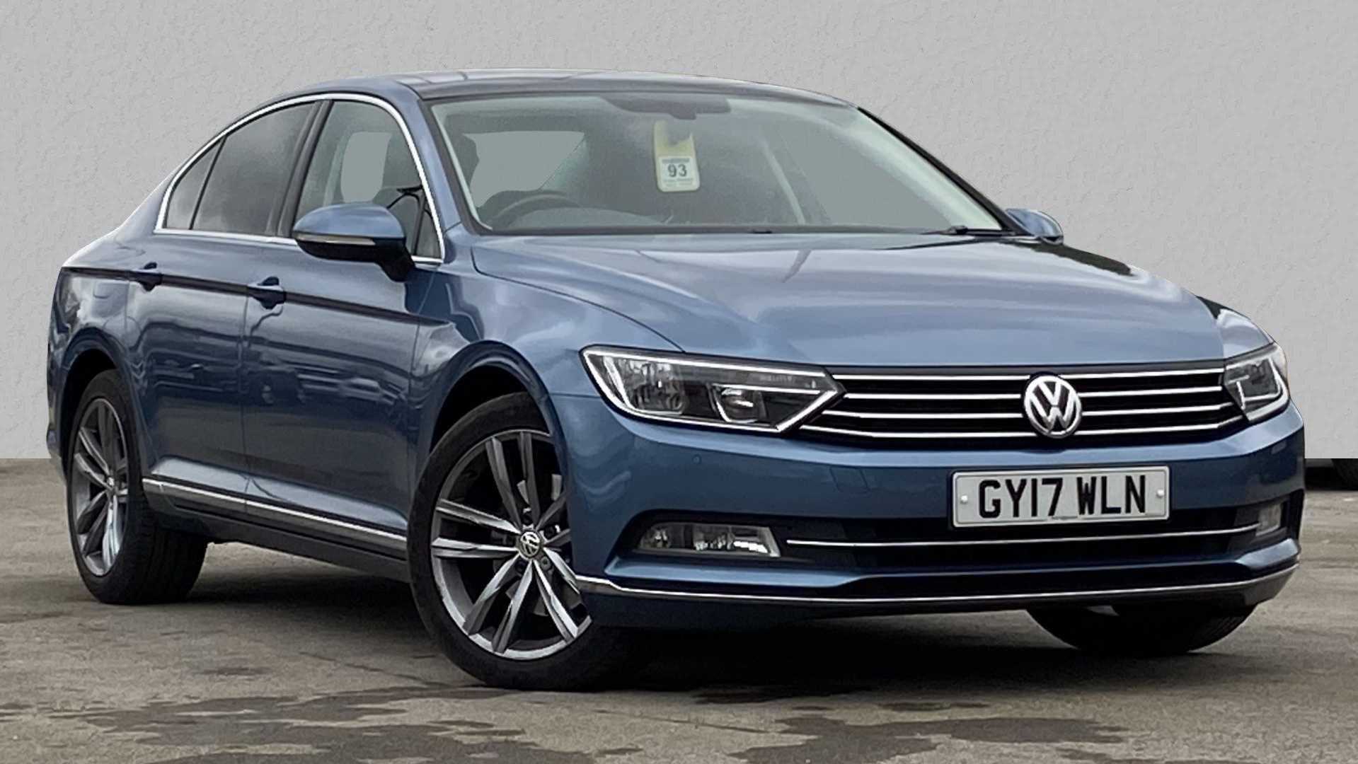 Main listing image - Volkswagen Passat