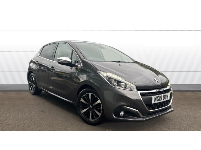 Main listing image - Peugeot 208