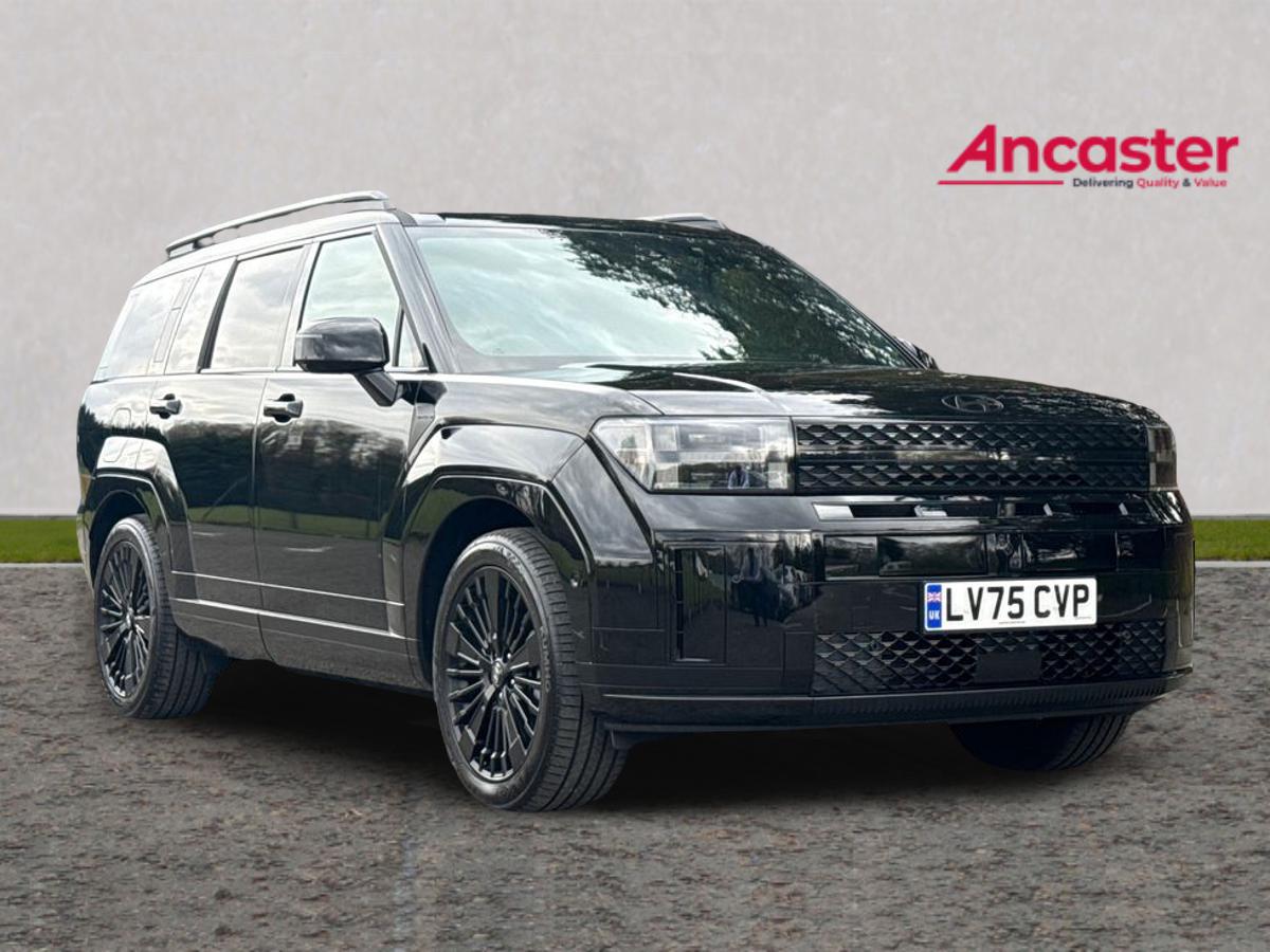 Main listing image - Hyundai Santa Fe