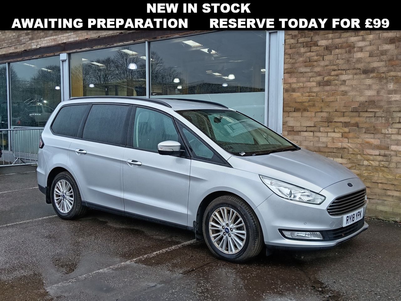 Main listing image - Ford Galaxy