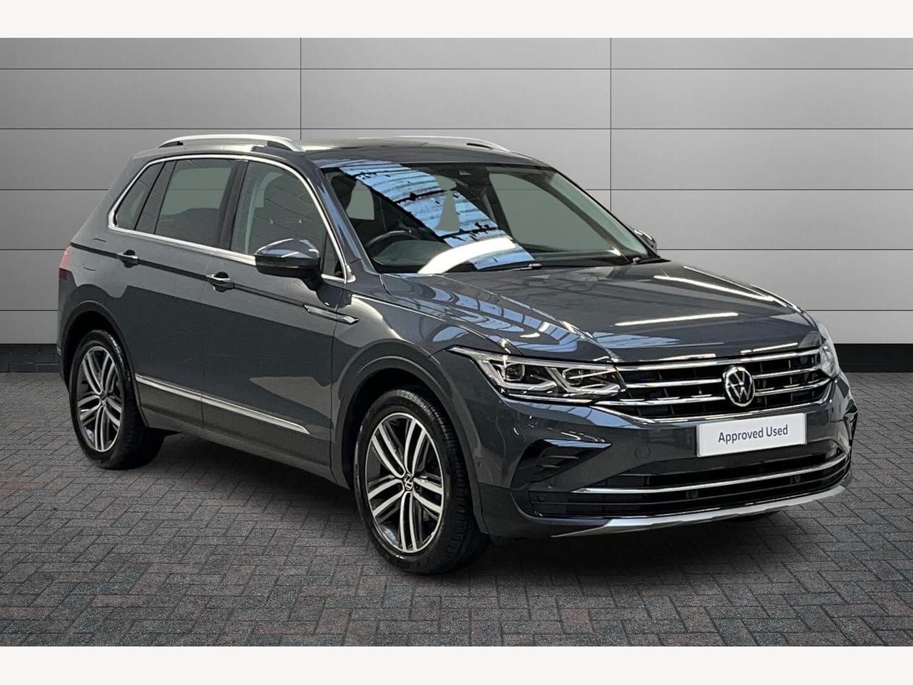 Main listing image - Volkswagen Tiguan