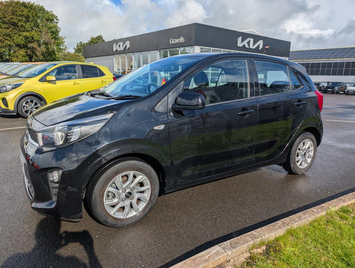 Main listing image - Kia Picanto