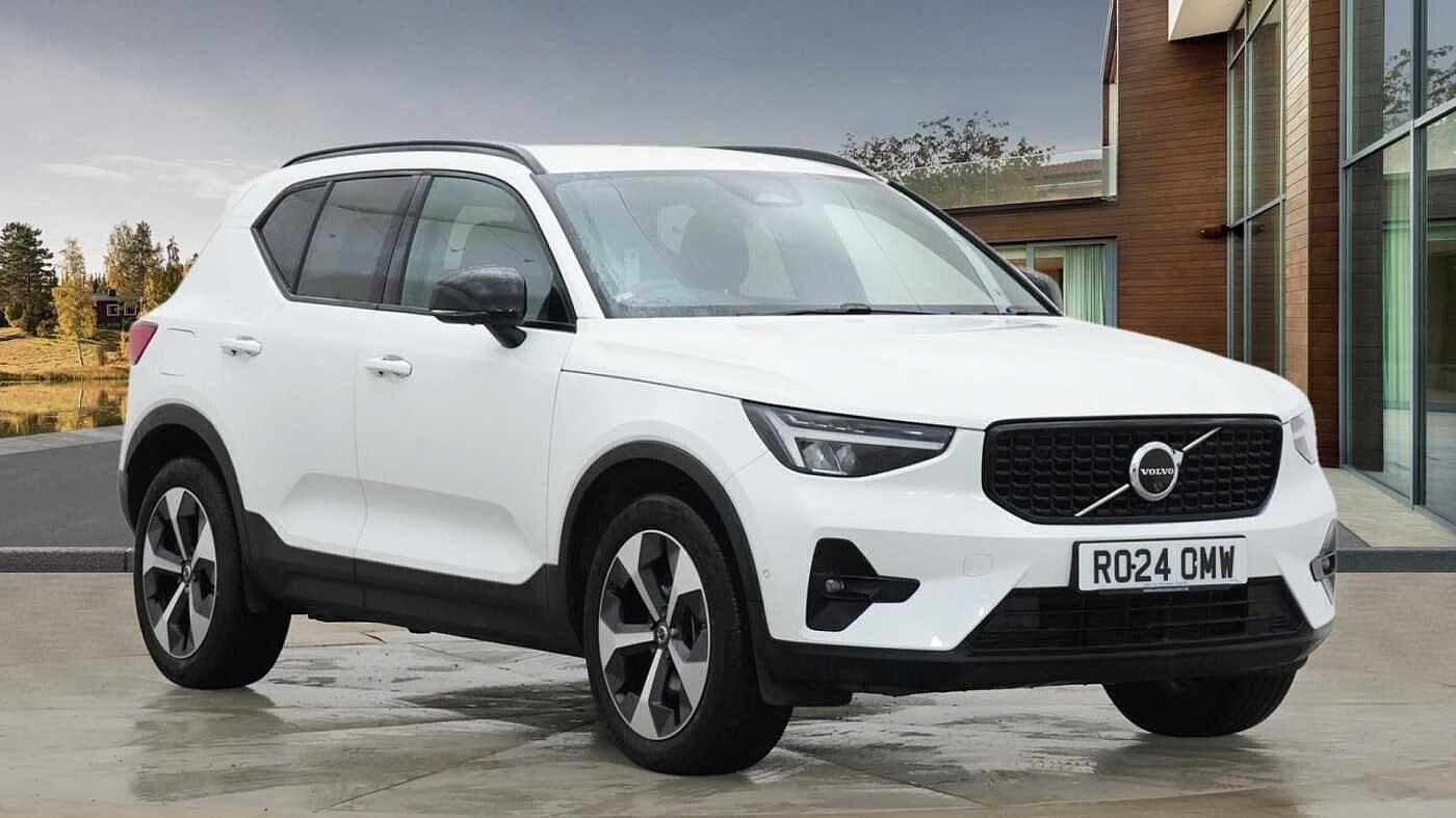Main listing image - Volvo XC40