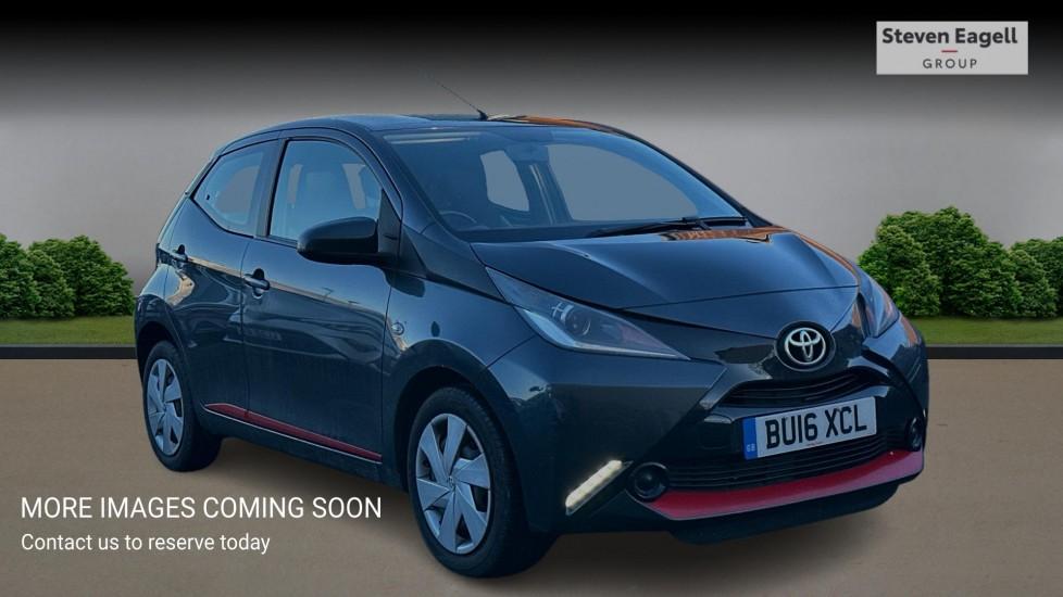 Main listing image - Toyota Aygo