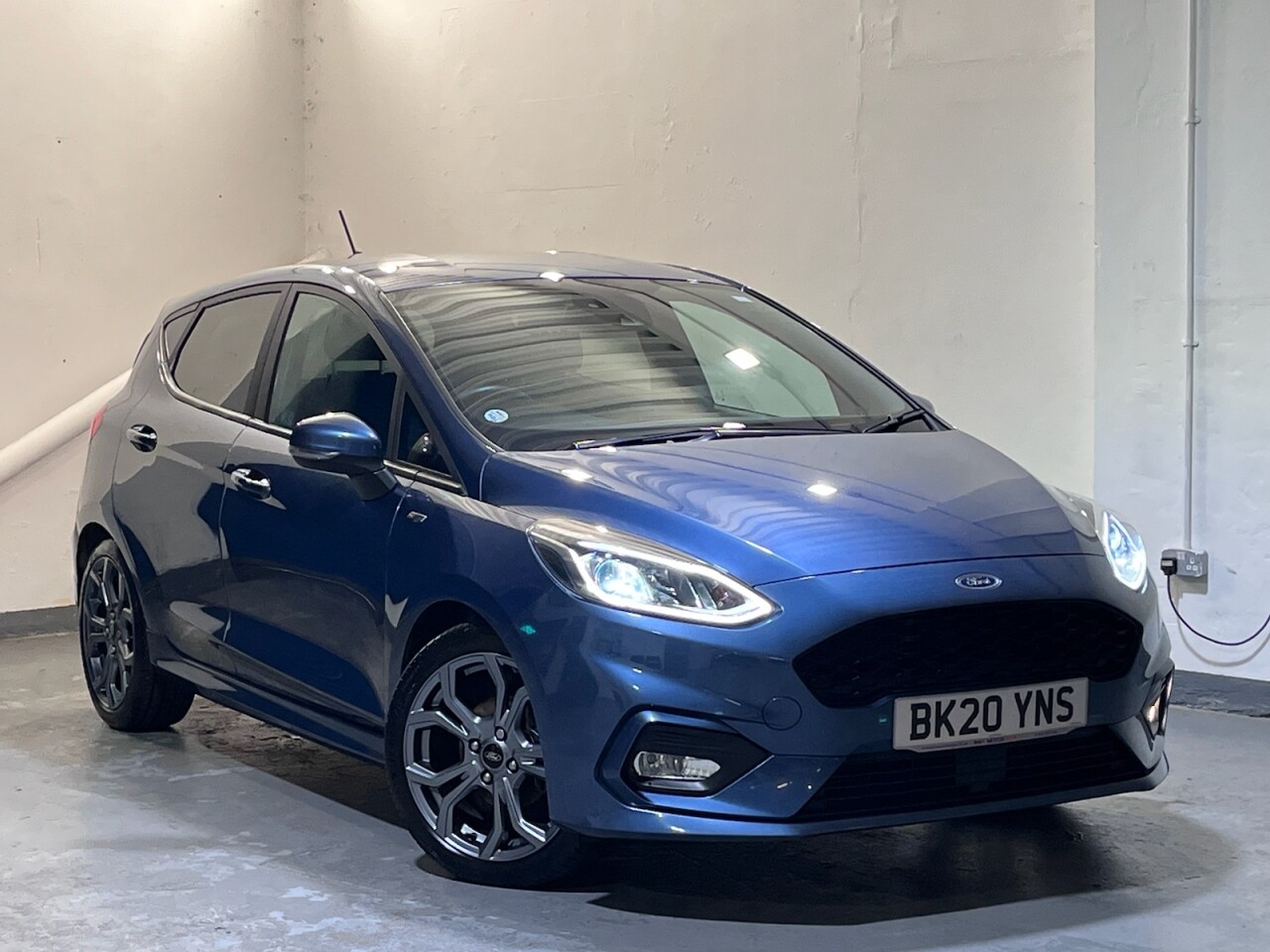 Main listing image - Ford Fiesta