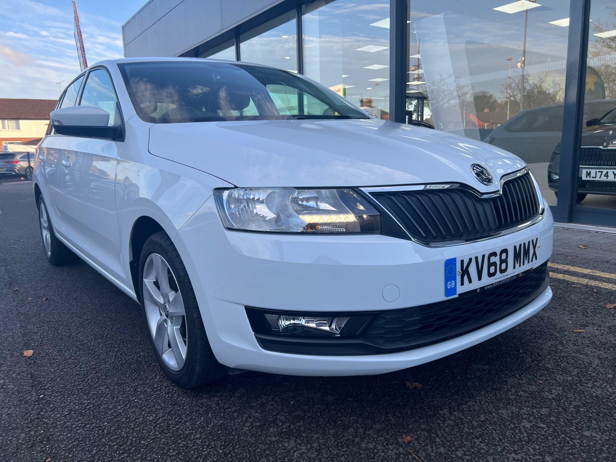 Main listing image - Skoda Rapid Spaceback