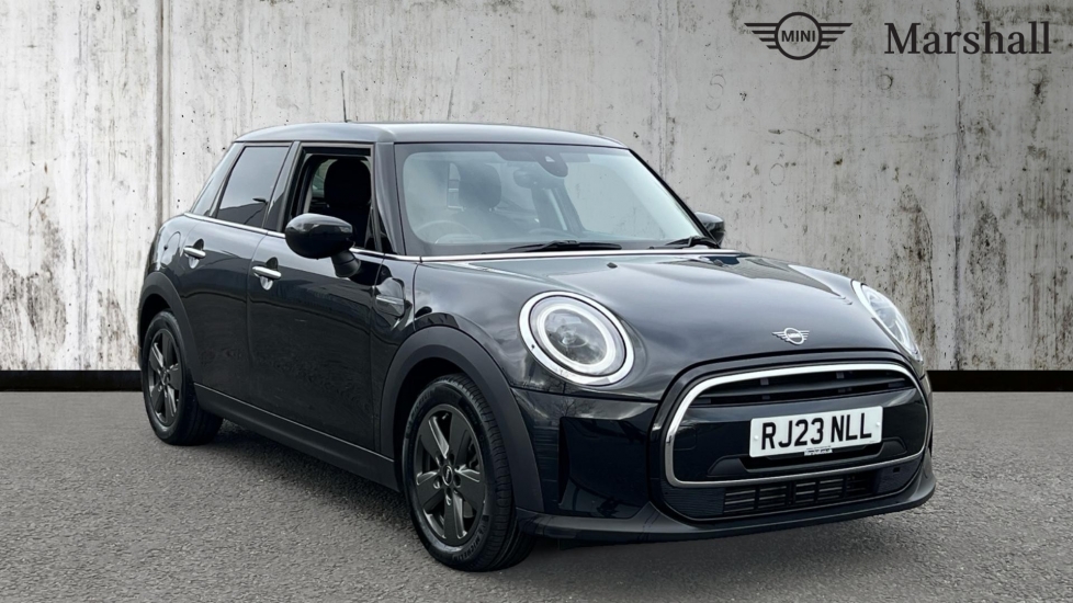 Main listing image - MINI Hatchback 5dr