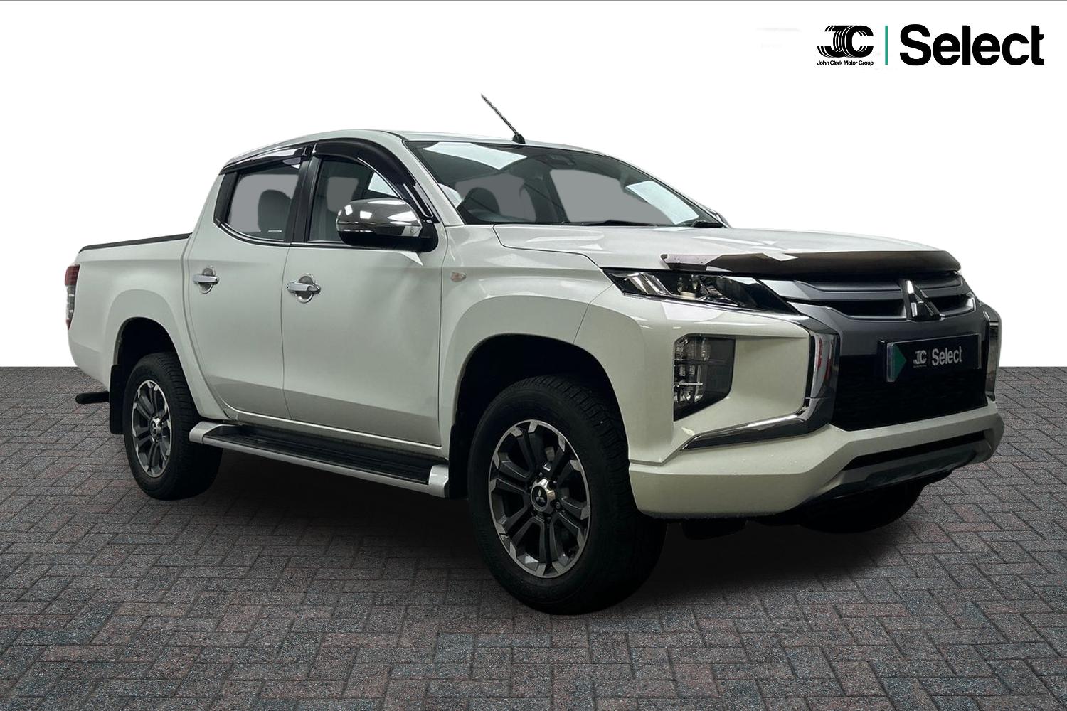 Main listing image - Mitsubishi L200