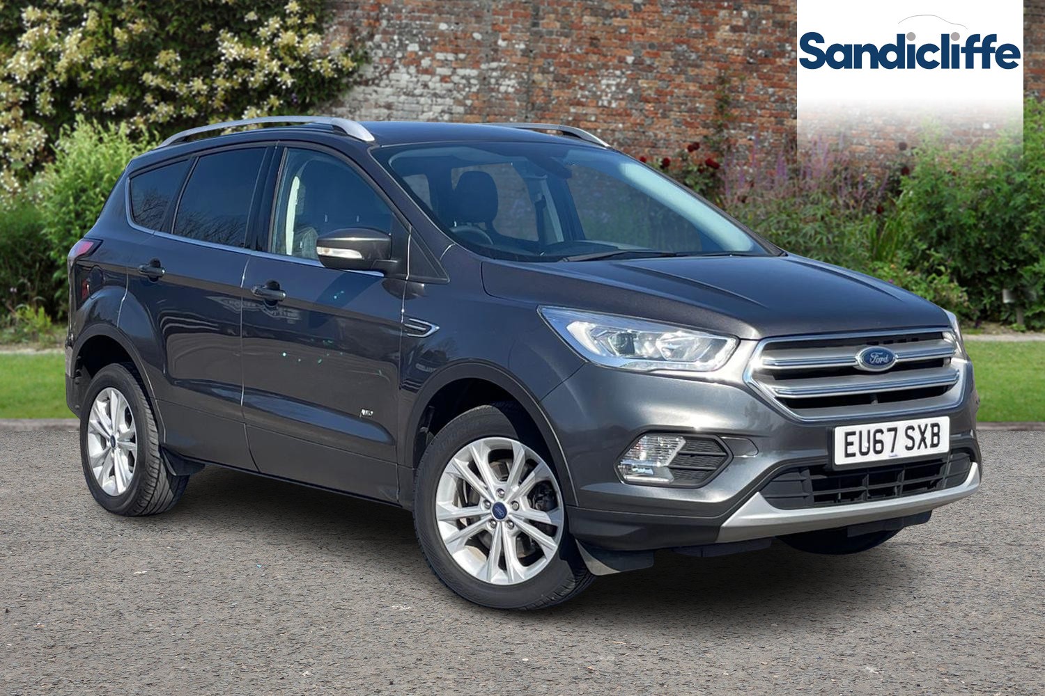 Main listing image - Ford Kuga