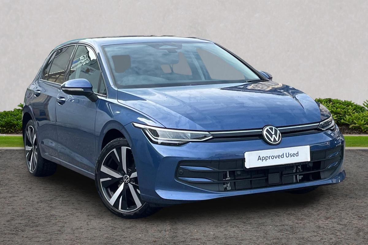 Main listing image - Volkswagen Golf