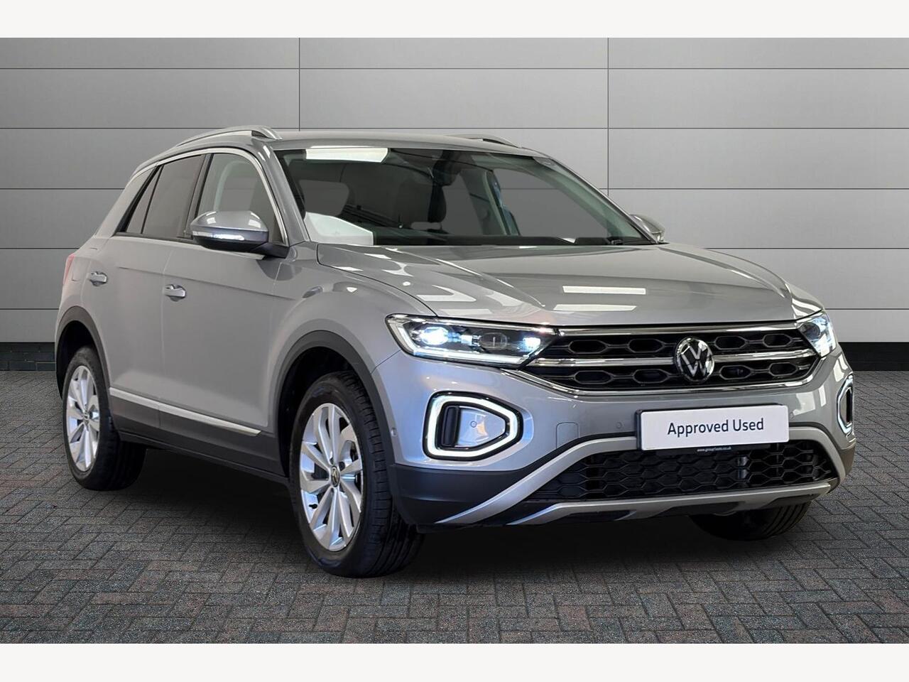 Main listing image - Volkswagen T-Roc