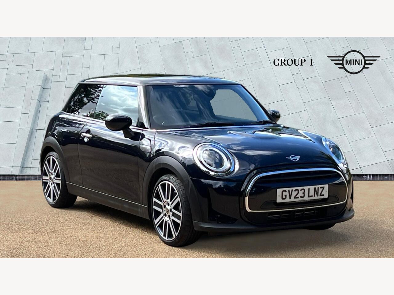 Main listing image - MINI Hatchback