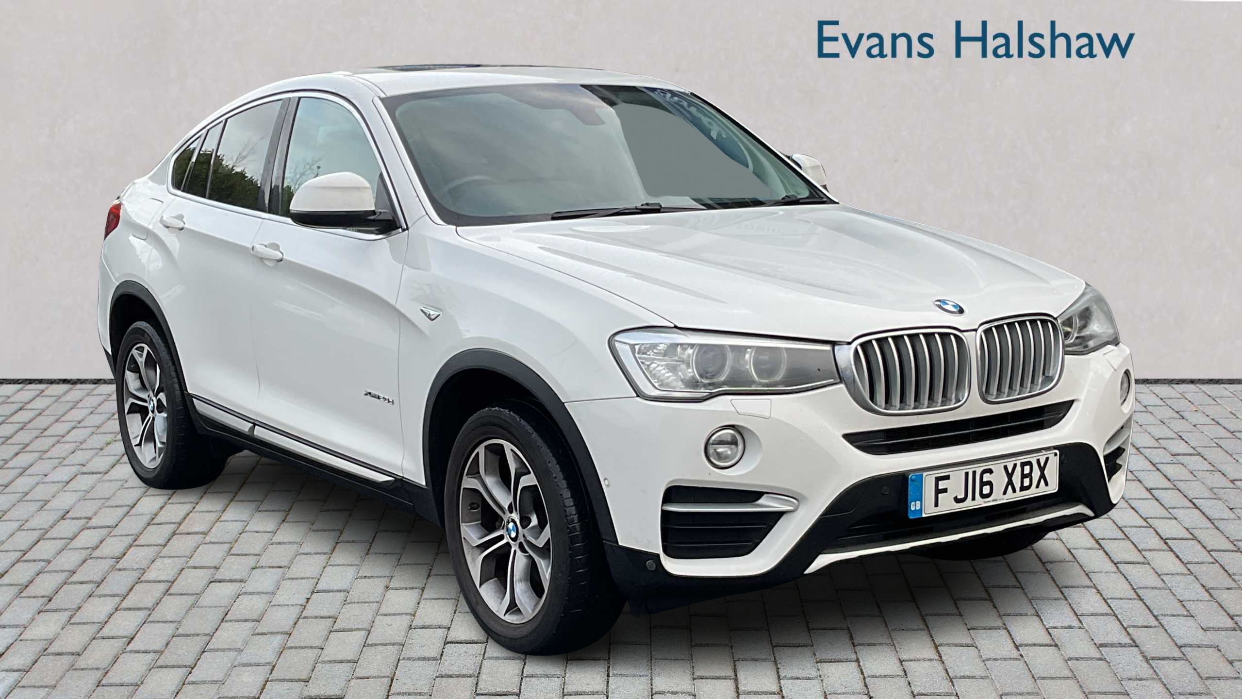 Main listing image - BMW X4