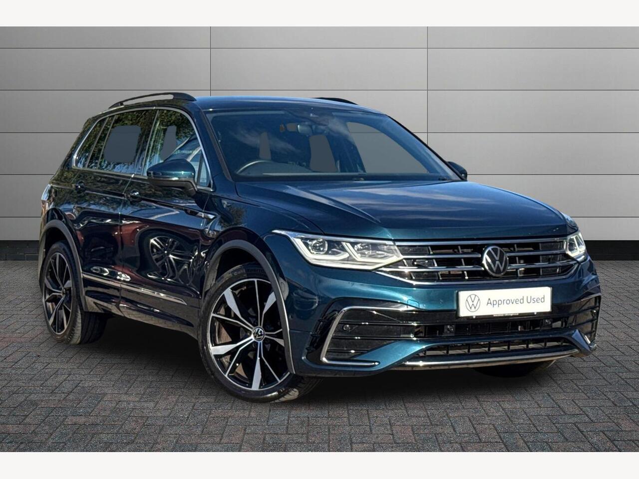 Main listing image - Volkswagen Tiguan
