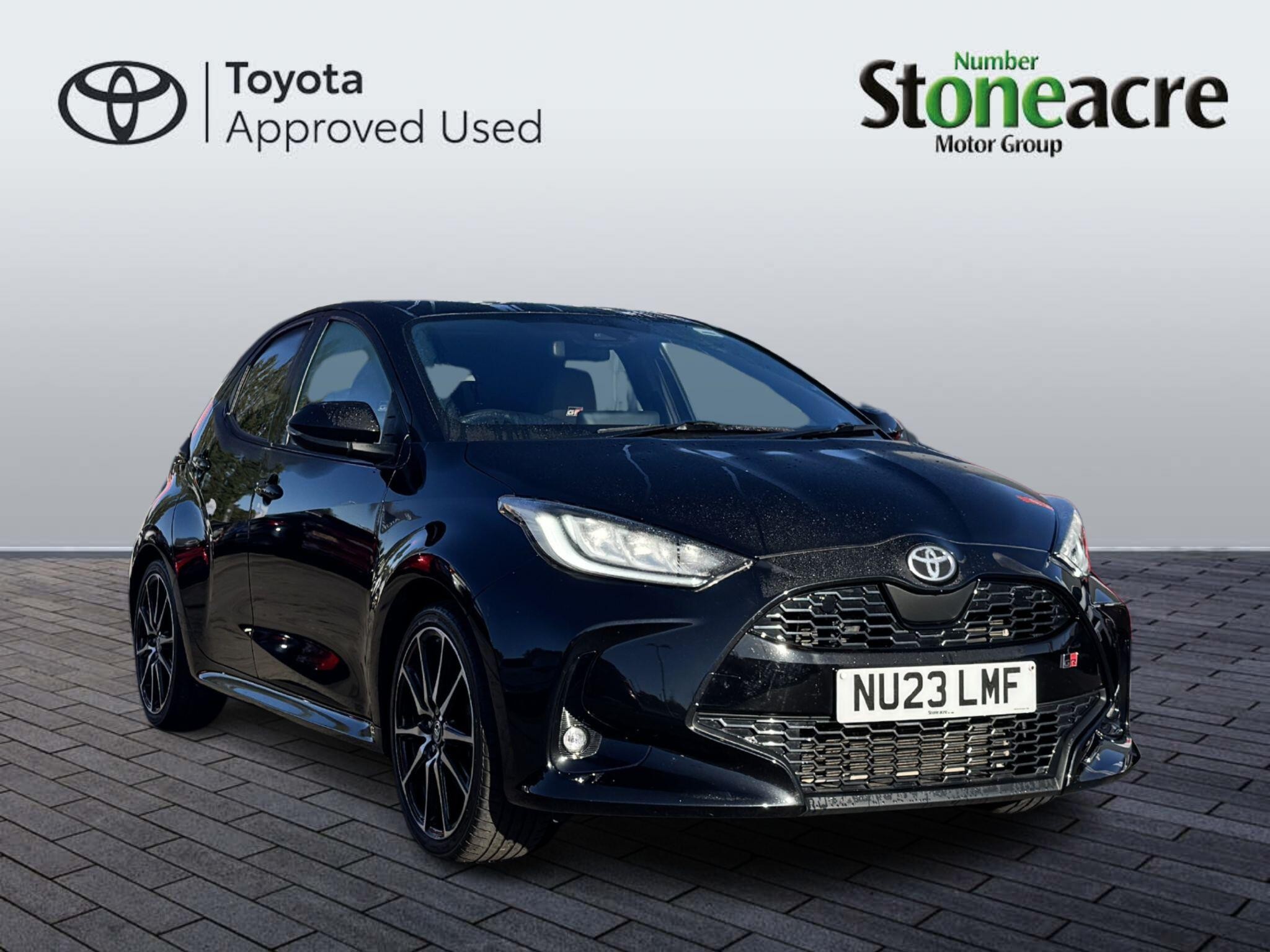 Main listing image - Toyota Yaris