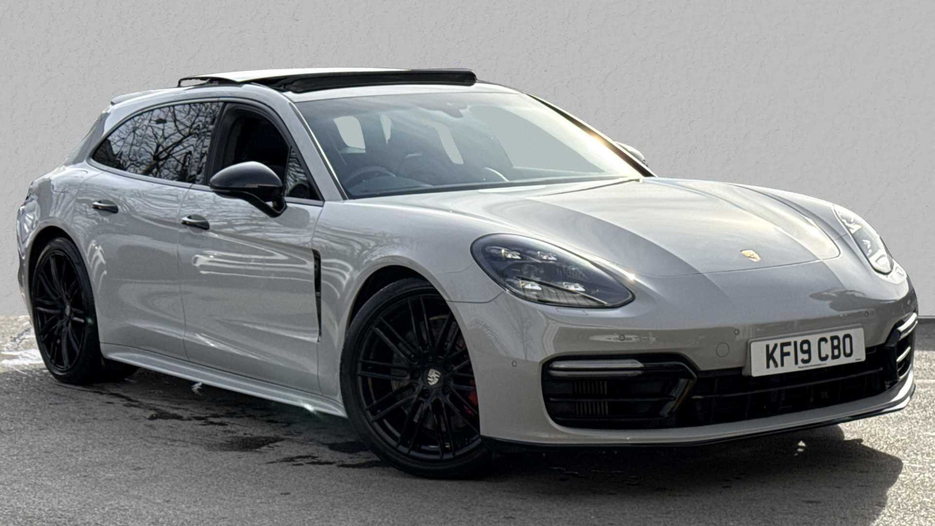 Main listing image - Porsche Panamera Sport Turismo