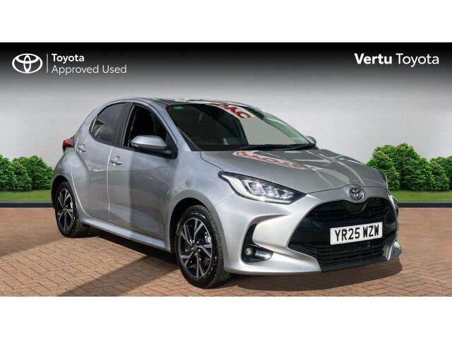 Main listing image - Toyota Yaris