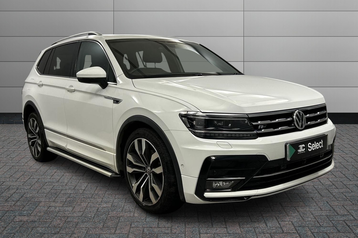 Main listing image - Volkswagen Tiguan Allspace