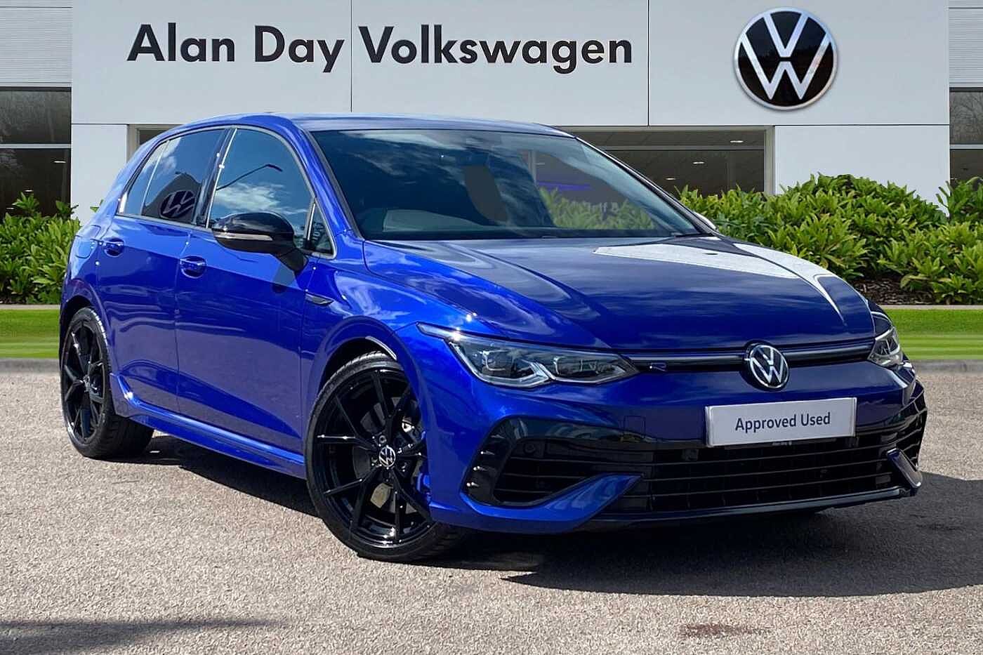 Main listing image - Volkswagen Golf R