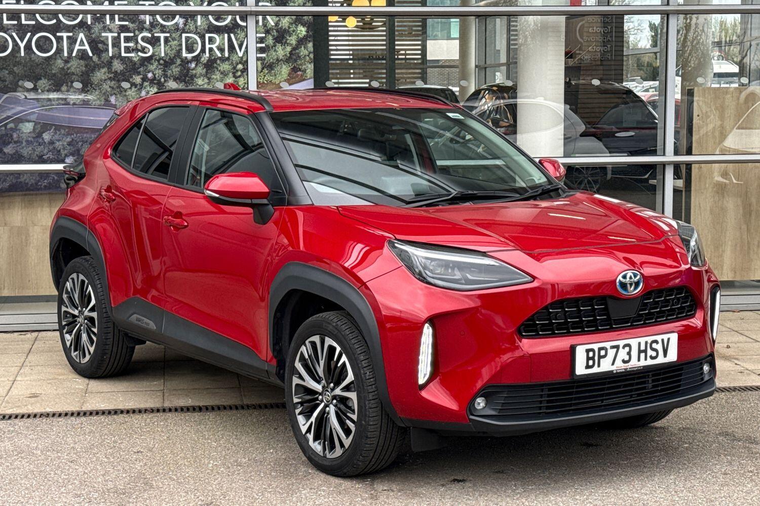 Main listing image - Toyota Yaris Cross