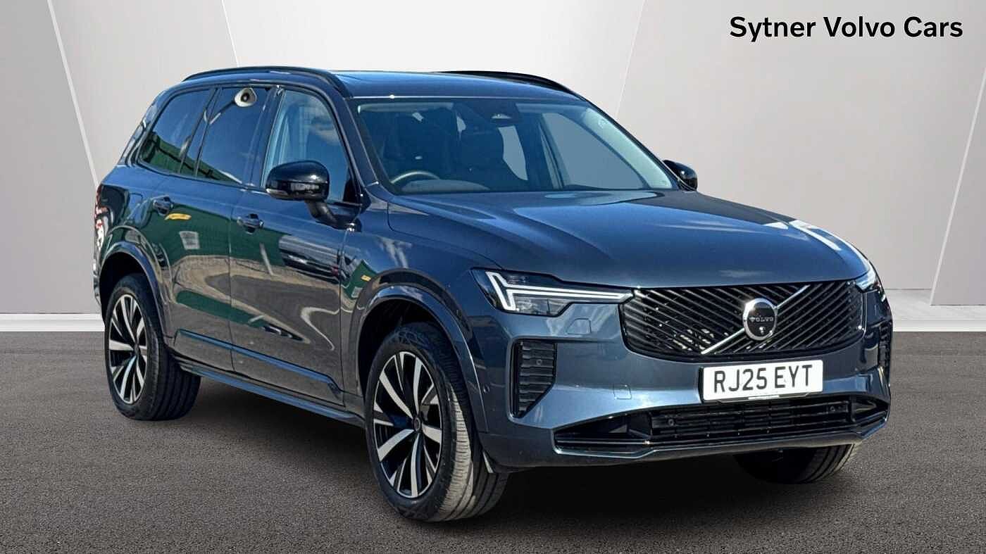 Main listing image - Volvo XC90