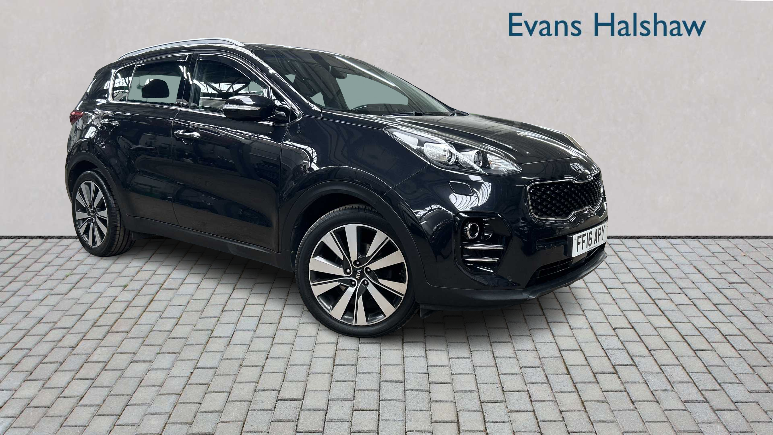 Main listing image - Kia Sportage