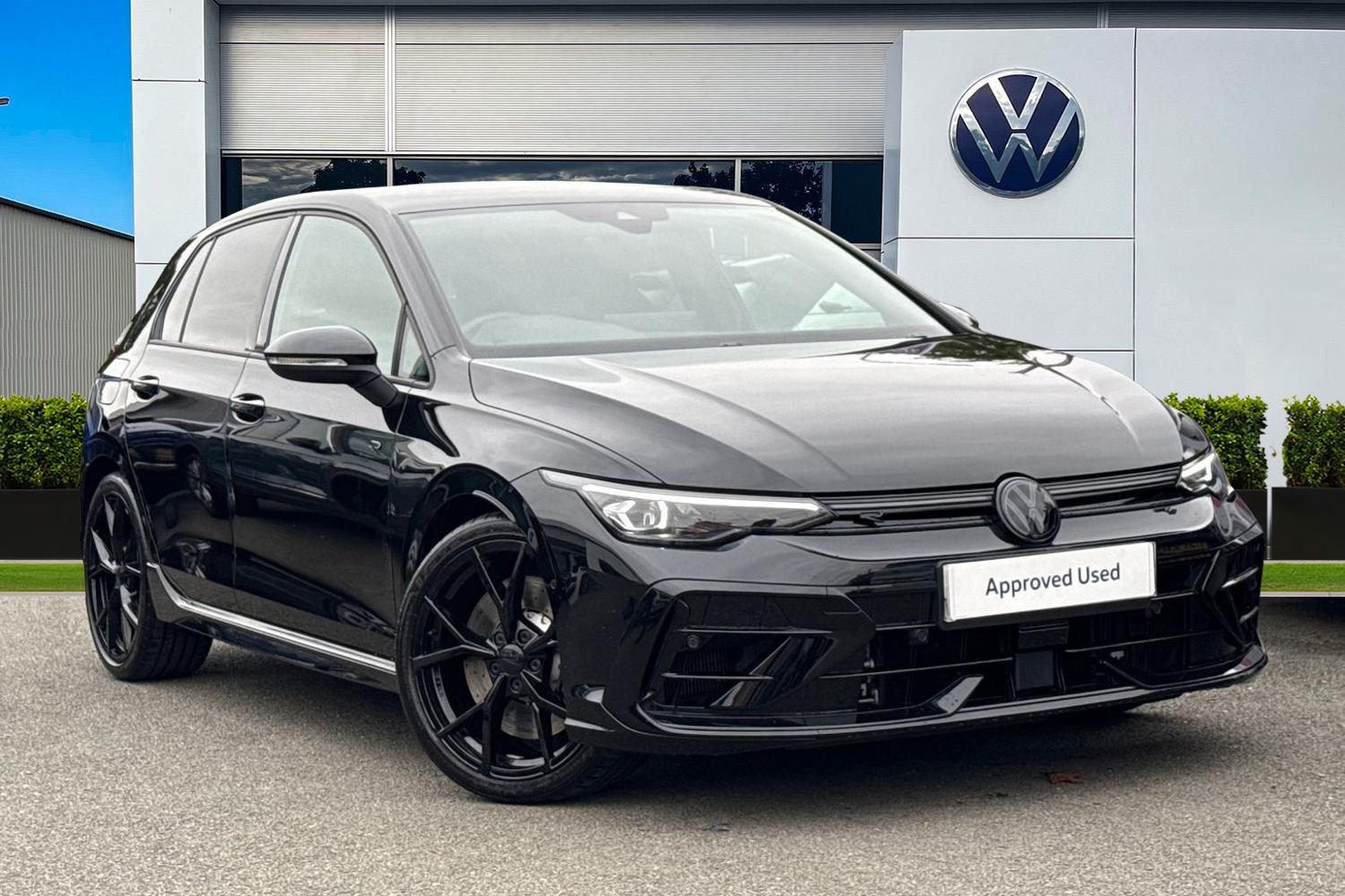 Main listing image - Volkswagen Golf