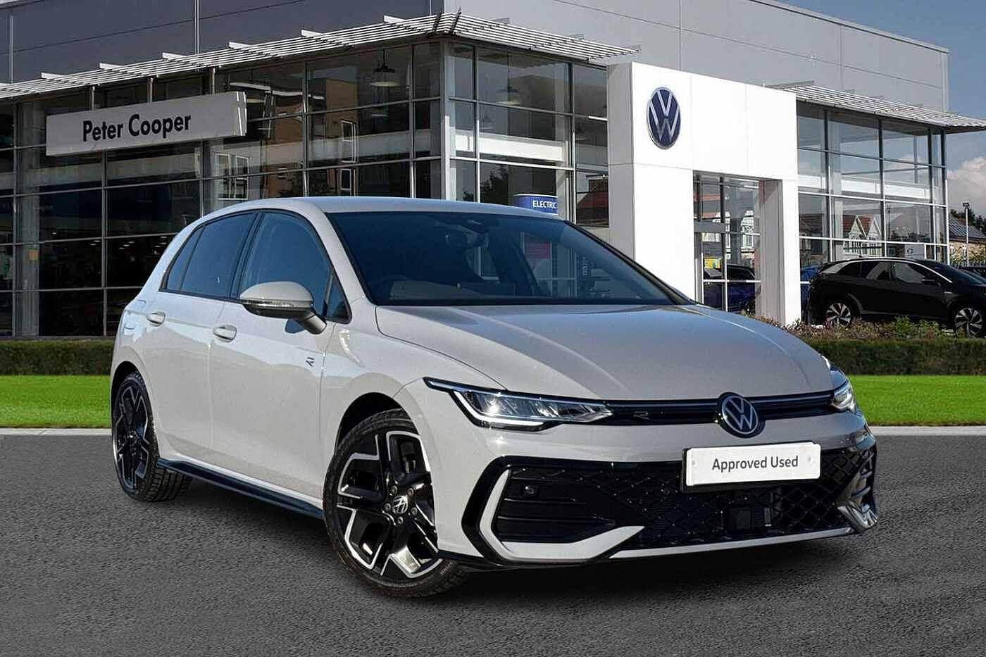 Main listing image - Volkswagen Golf