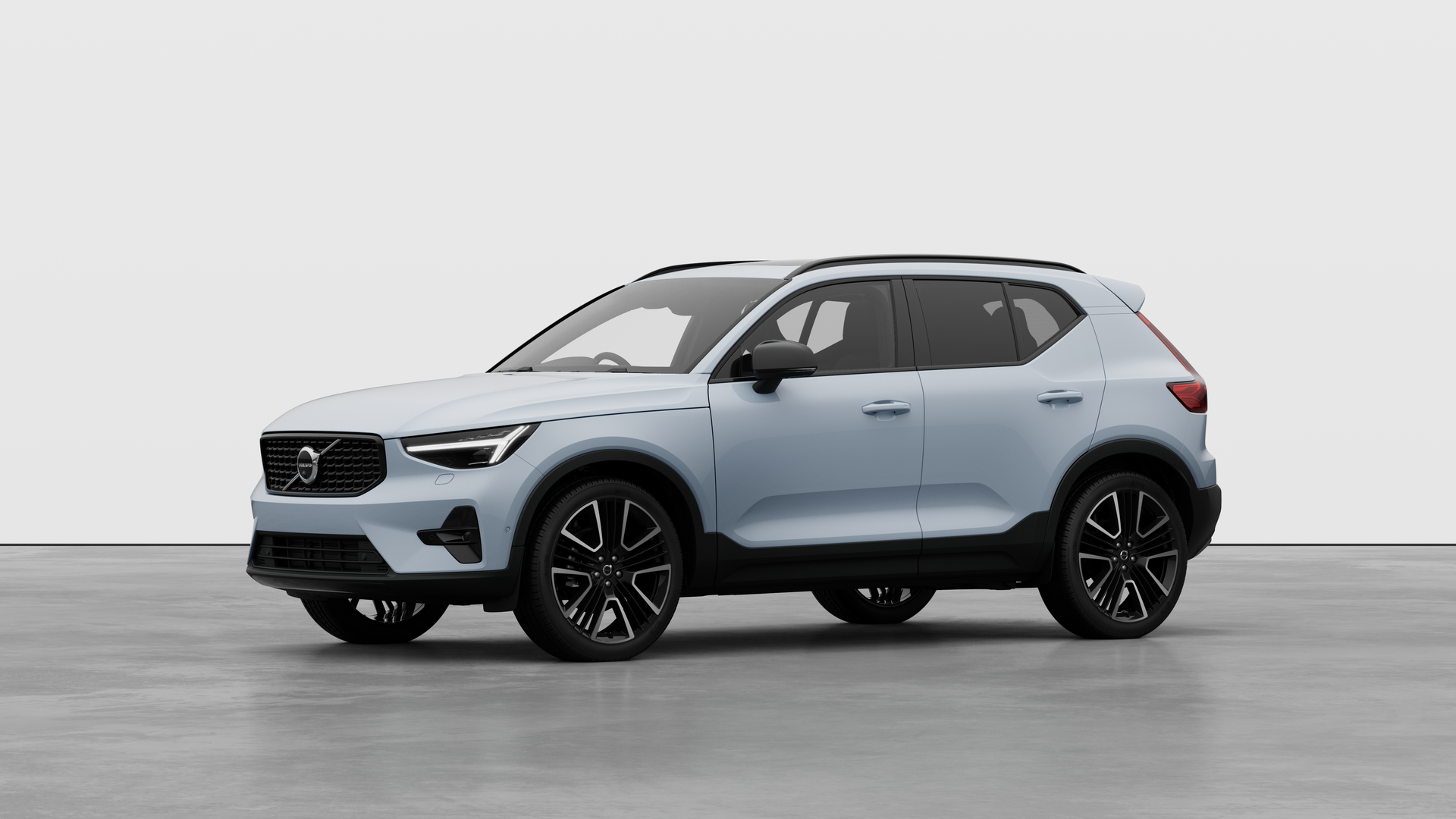 Main listing image - Volvo XC40