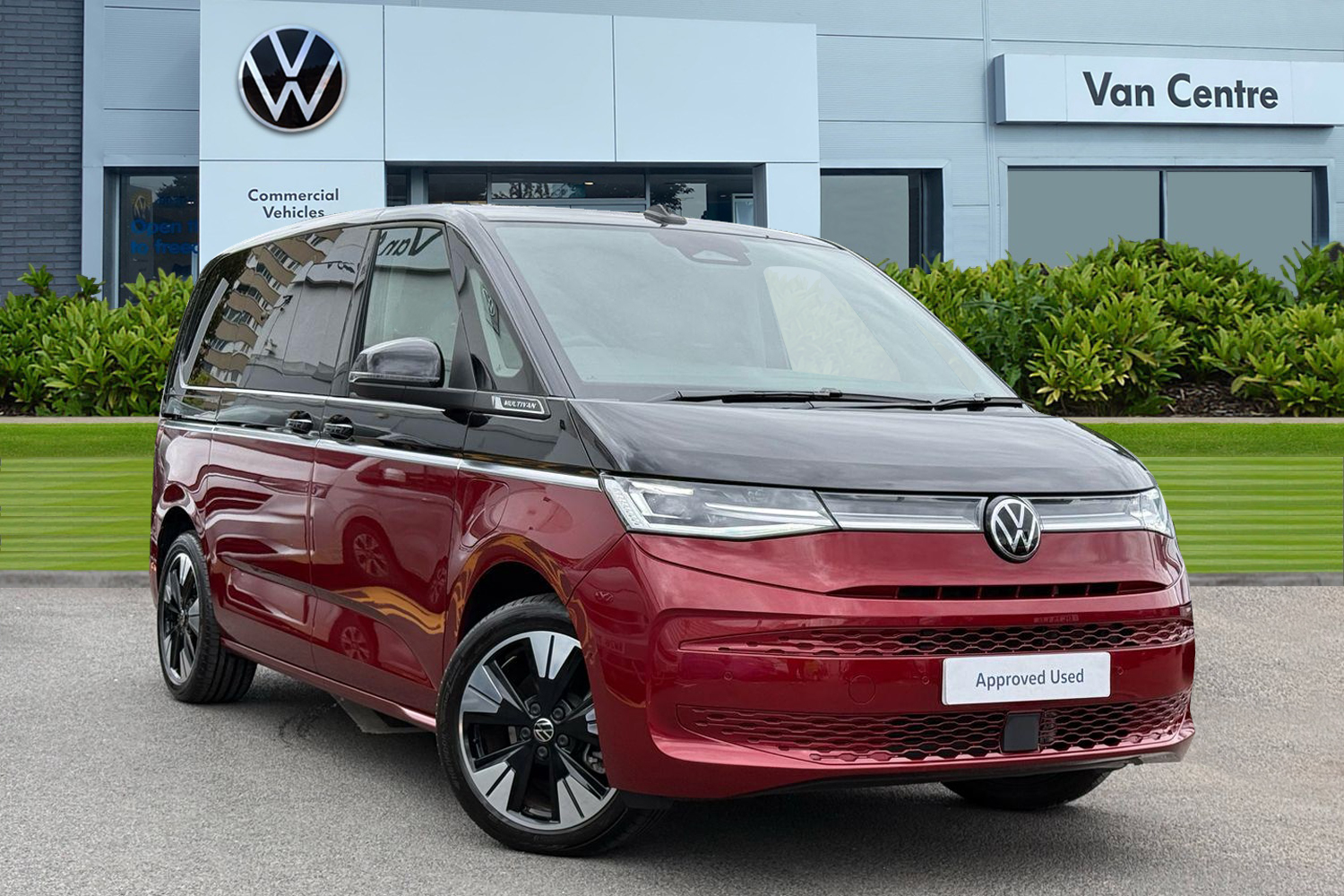 Main listing image - Volkswagen Multivan