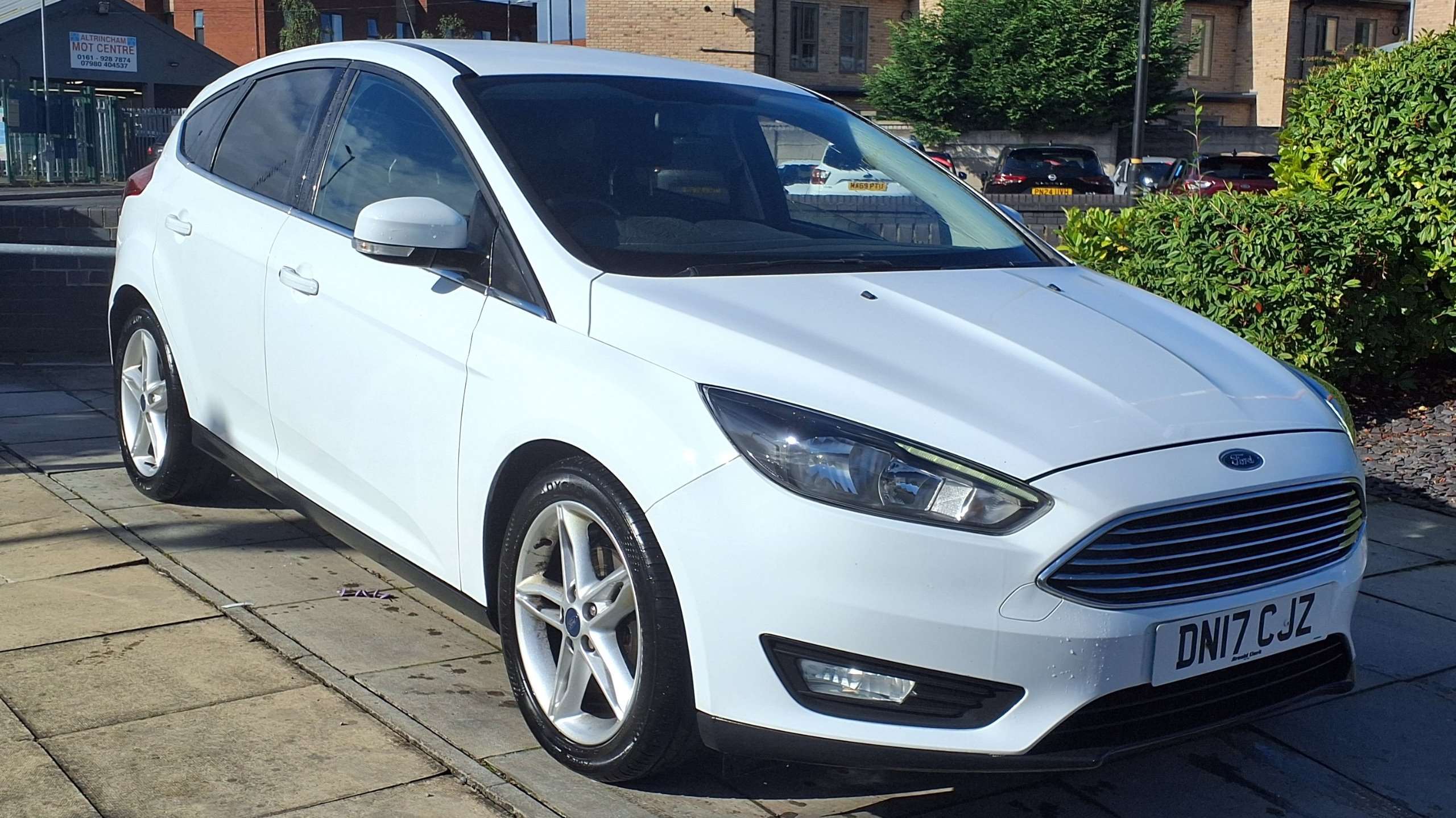 Main listing image - Ford Focus