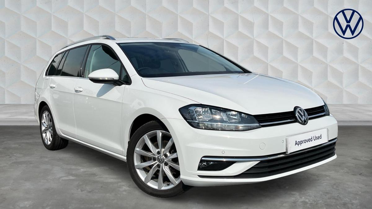 Main listing image - Volkswagen Golf Estate