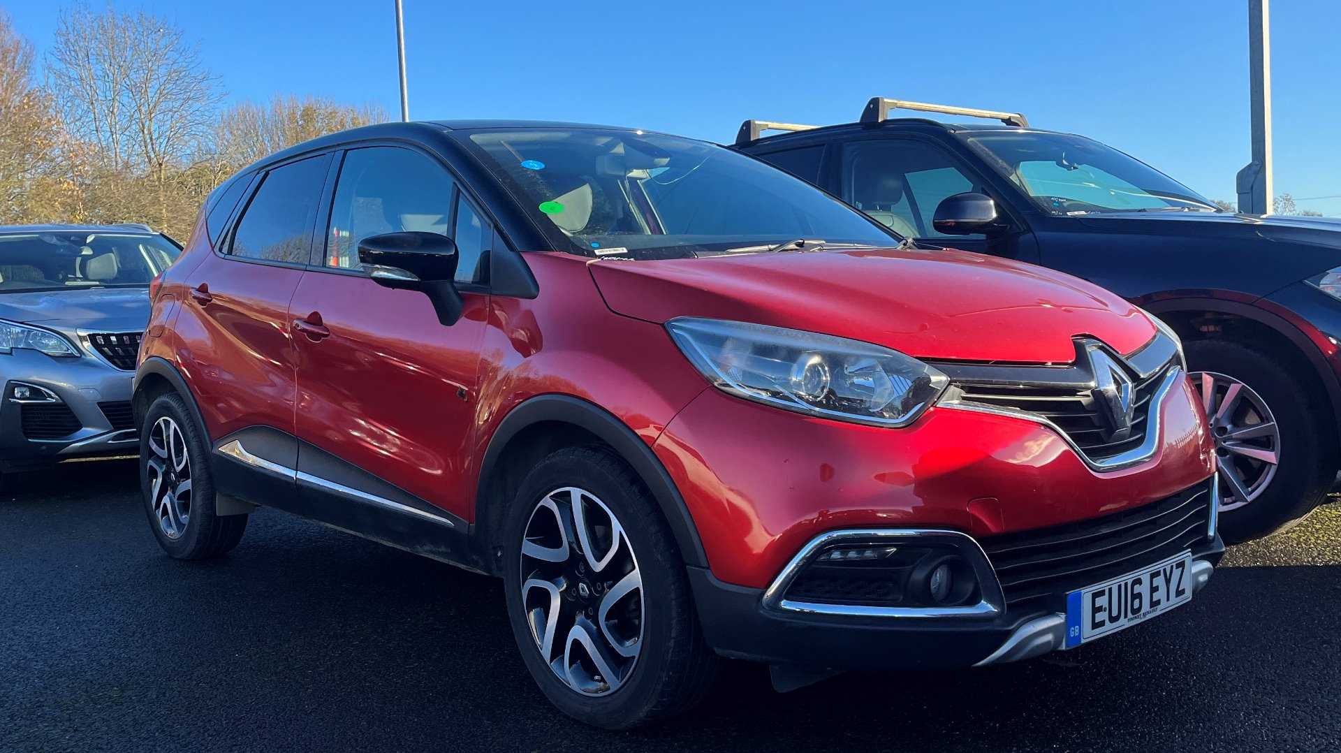 Main listing image - Renault Captur