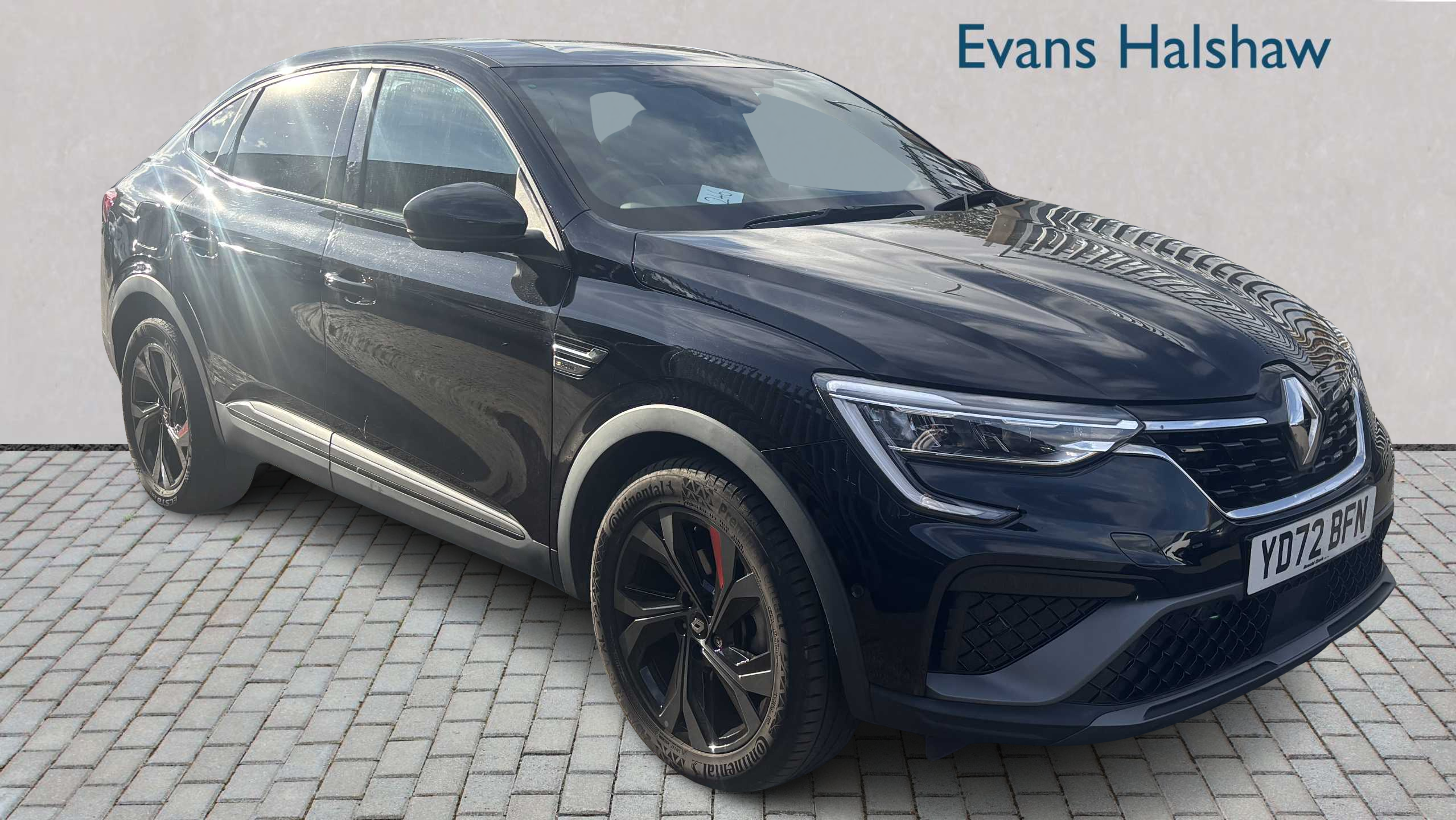 Main listing image - Renault Arkana
