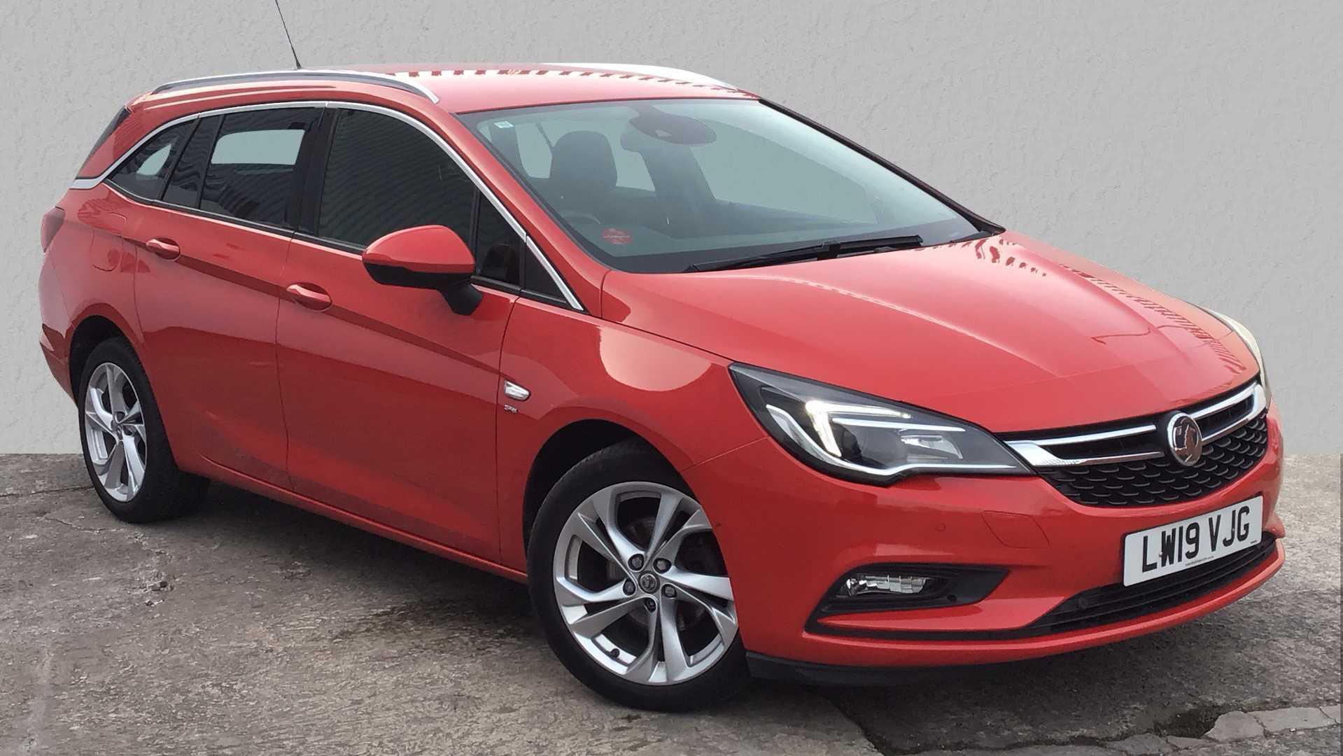 Main listing image - Vauxhall Astra Sports Tourer