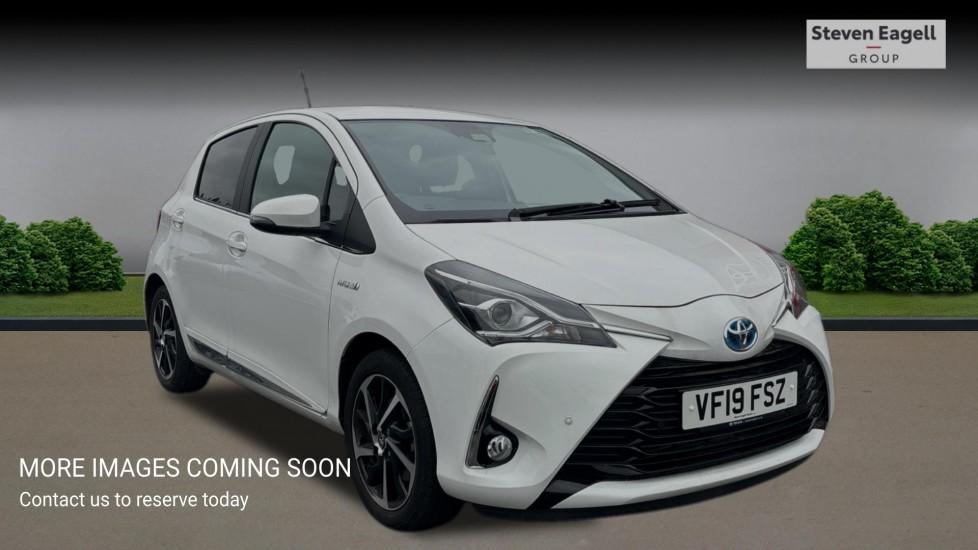 Main listing image - Toyota Yaris