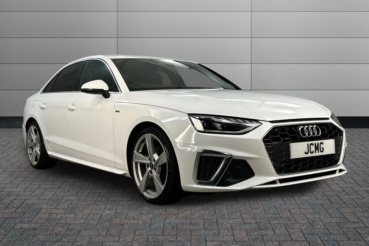 Main listing image - Audi A4